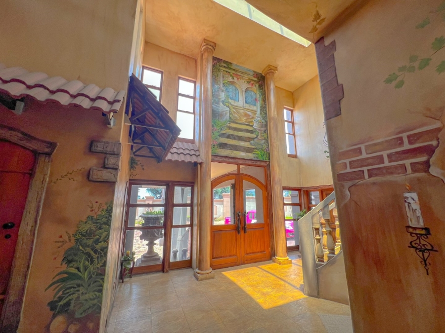 5 Bedroom Property for Sale in Maraldi Estate Free State